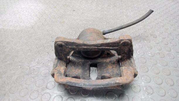 Foto: BREMSSATTEL VORNE RECHTS eines Toyota Carina 1.8 SX