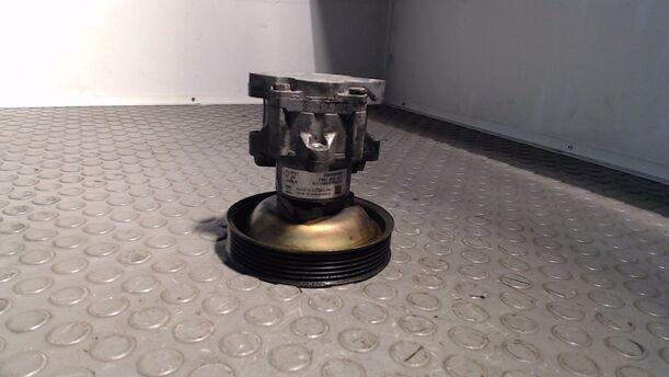 Foto: LENKGETRIEBEPUMPE eines Fiat Brava 1.4 12V Dynamic