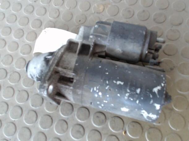 Foto: ANLASSER / STARTER BOSCH eines Opel Omega Caravan 2.0 Dynamic