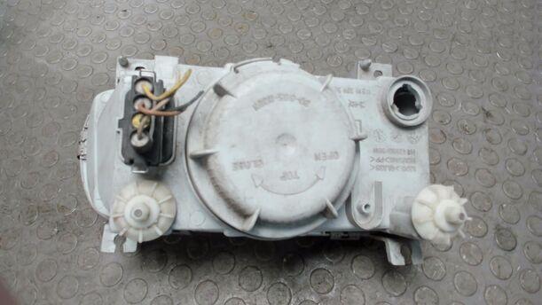 Foto: SCHEINWERFERLINKS ( VOR FACELIFT ) eines Skoda Felicia 1.3