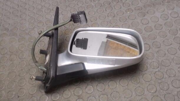 Foto: AUSSENSPIEGEL RECHTS ELEKTR. VERSTELLBAR eines Skoda Felicia 1.3