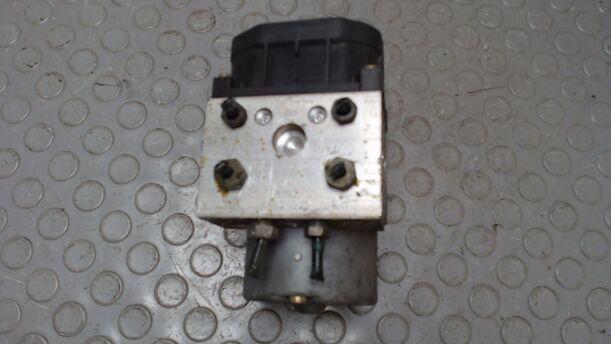 Foto: HAUPTBREMSAGGREGAT ABS eines Fiat Seicento 1.1