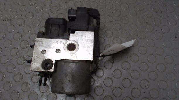 Foto: HAUPTBREMSAGGREGAT ABS eines Fiat Seicento 1.1