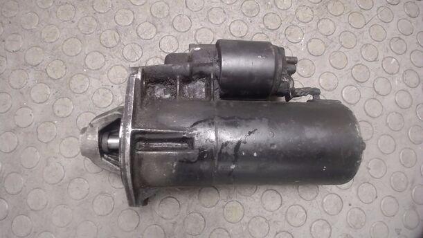 Foto: ANLASSER / STARTER BOSCH eines Ford Scorpio V6
