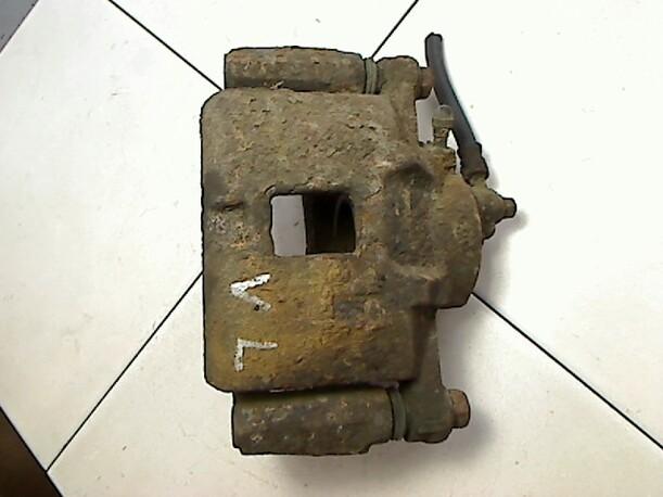 Foto: BREMSSATTEL VORN LINKS eines Opel Frontera 2.8 TDI Combispace