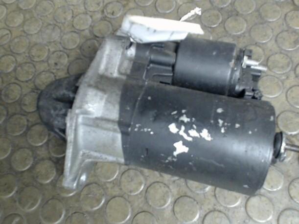 Foto: ANLASSER / STARTER BOSCH eines Opel Calibra