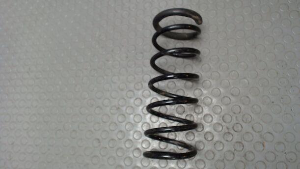 Foto: FEDER HINTEN LINKS eines Fiat Seicento 1.1