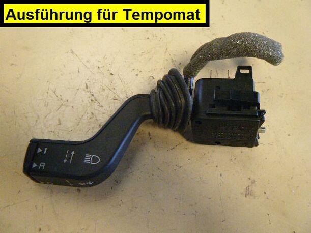 Foto: BLINKSCHALTER/KOMBISCHALTER eines Opel Vectra 2.0 DTI