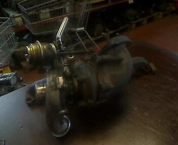 Foto: TURBOLADER eines Opel Vectra 2.0 DTI