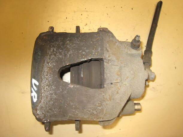 Foto: BREMSSATTEL VORN RECHTS eines Audi A3 1.6