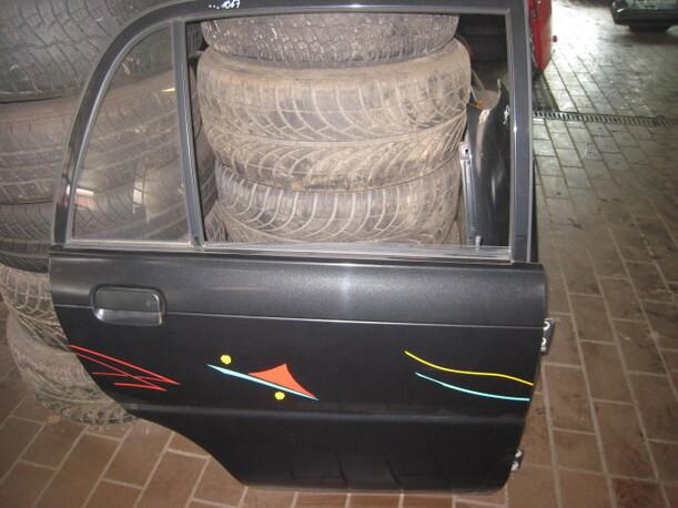 Foto: TÜR HINTEN RECHTS eines Daihatsu Cuore