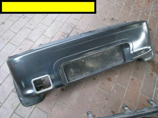 Foto: STOßSTANGE / STOSSFÄNGER HINTEN eines Daihatsu Cuore