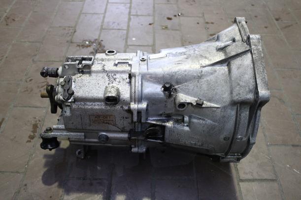 Foto: SCHALTGETRIEBE 5-GANG eines BMW 316i