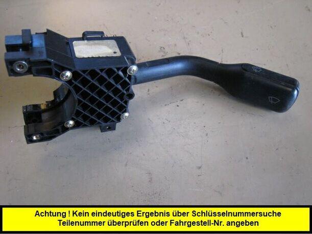 Foto: SCHEIBENWISCHERSCHALTER R eines Audi A4 1.8