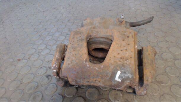 Foto: BREMSSATTEL VORN LINKS eines Opel Astra Caravan