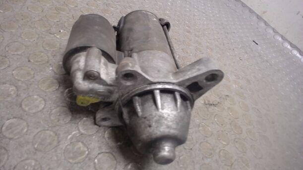 Foto: ANLASSER / STARTER eines Ford Escort Turnier 16V