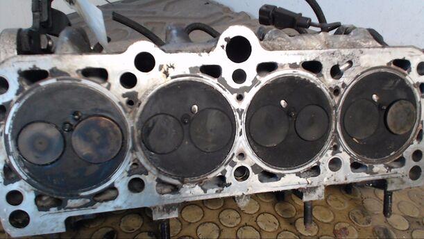 Foto: ZYLINDERKOPF eines VW Golf 1.9 TDI