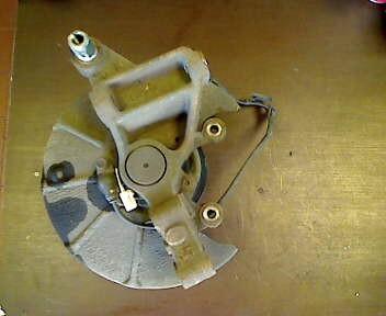Foto: ACHSSCHENKEL HINTEN LINKS H L eines Mazda 626 2.0 Exclusive