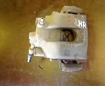 Foto: BREMSSATTEL HINTEN RECHTS H R eines BMW 316i Exclusive