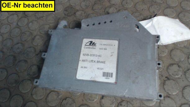 Foto: STEUERGERÄT ABS eines Ford Transit 100 L TDE (TD) Exclusive