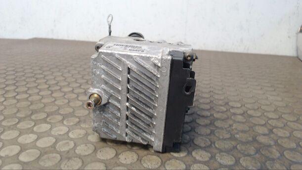 Foto: HAUPTBREMSAGGREGAT ABS eines Mitsubishi Carisma 1600 Exclusive