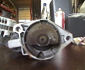 Foto: ANLASSER / STARTER BOSCH eines Opel Vectra 1.8 Caravan Exclusive