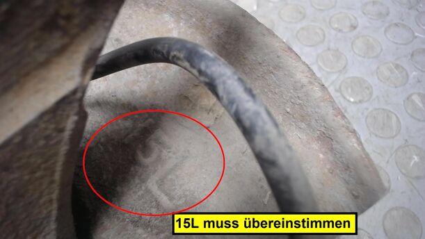 Foto: ACHSSCHENKEL VORNE LINKS (ROST eines Volvo V40 1.9 D Exclusive