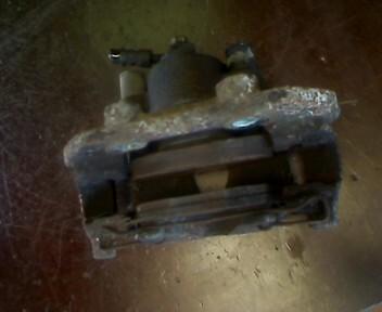 Foto: BREMSSATTEL VL eines Daewoo Lanos 1.4