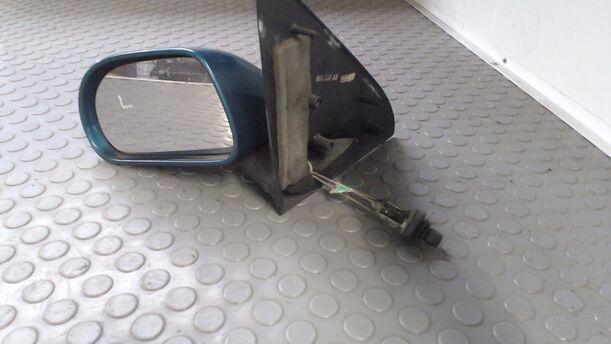Foto: AUSSENSPIEGEL MECH. INNENVERSTB. LINKS eines Fiat Bravo 80 16V SE