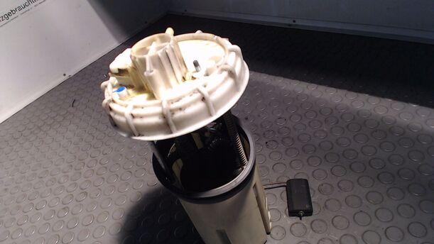 Foto: KRAFTSTOFFPUMPE eines Fiat Bravo 80 16V SE