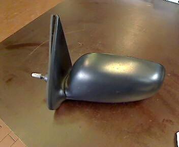 Foto: AUSSENSPIEGEL  MECH. INNENVERSTB. LINKS eines Nissan Micra 1.0 Exclusive