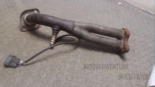 Foto: AUSPUFFROHR VORN eines Skoda Felicia Combi 1.3 SE