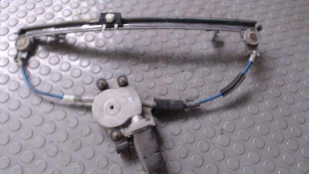 Foto: FENSTERHEBER ELEKTRISCH VORN LINKS eines Fiat Brava 1.4 12V SE