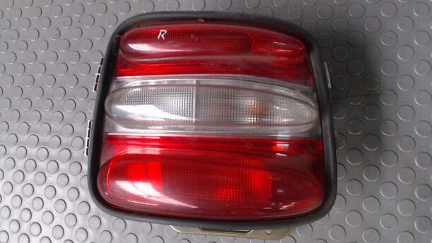 Foto: HECKLEUCHTE / RÜCKLICHT RECHTS eines Fiat Brava 1.4 12V SE