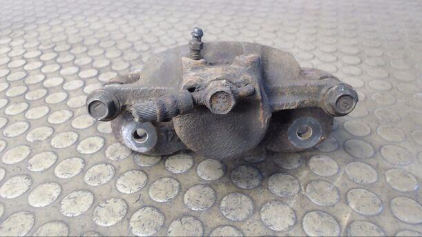 Foto: BREMSSATTEL VORNE LINKS eines Daihatsu Charade Exclusive