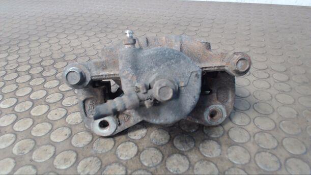 Foto: BREMSSATTEL VORNE LINKS eines Hyundai Sonata 3.0i V6 Automatik Exclusive