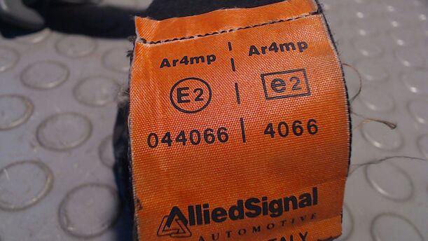 Foto: SICHERHEITSGURT VORN LINKS (4/5-TÜRER) eines Fiat Brava 1.4 12V SE