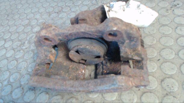 Foto: BREMSSATTEL VORN LINKS eines Audi 80 SE