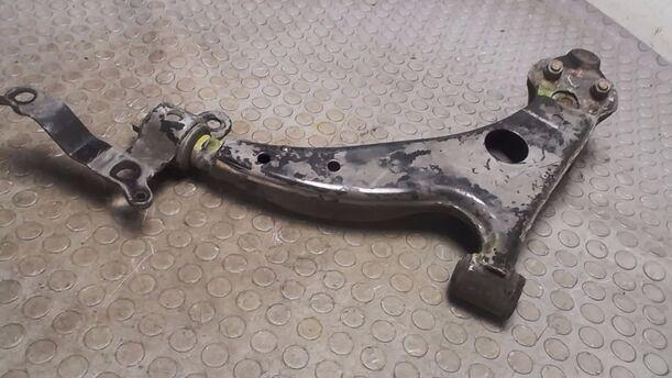 Foto: QUERLENKER VORN RECHTS eines Toyota Corolla 1.4 SE