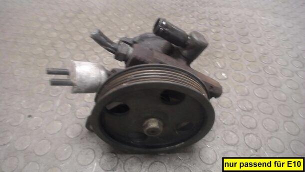 Foto: LENKGETRIEBEPUMPE eines Toyota Corolla 1.4 SE