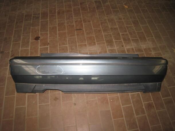 Foto: STOßSTANGE / STOSSFÄNGER HINTEN eines VW Golf 1.6 SE