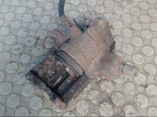 Foto: BREMSSATTEL HINTEN LINKS eines Ford Scorpio Turnier