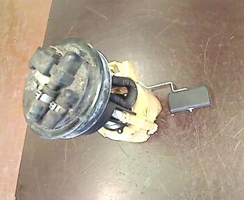Foto: KRAFTSTOFFPUMPE eines Citroen Xantia 2.0i Automatik
