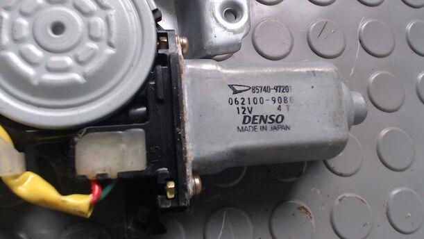 Foto: FENSTERHEBER ELEKTR HINTEN LINKS eines Daihatsu Sirion
