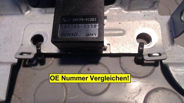Foto: AIRBAGSTEUERGERÄT eines Daihatsu Sirion