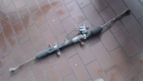 Foto: SERVOLENKUNG eines Daihatsu Sirion