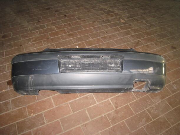 Foto: STOßSTANGE / STOSSFÄNGER HINTEN eines Seat Ibiza 1.0