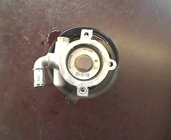 Foto: LENKGETRIEBEPUMPE eines Citroen Xsara  Coupe 1.8i