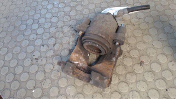 Foto: BREMSSATTEL VORN RECHTS eines VW Golf 1.4