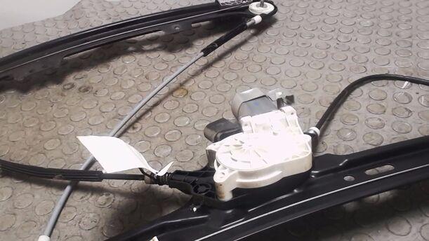 Foto: FENSTERHEBER ELEKTR. VORN LINKS eines BMW 530d